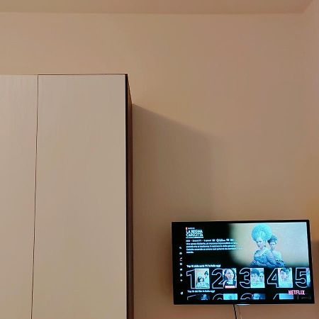 Ieo -Humanitas - Sunny House - Comodissimo Locate di Triulzi ภายนอก รูปภาพ
