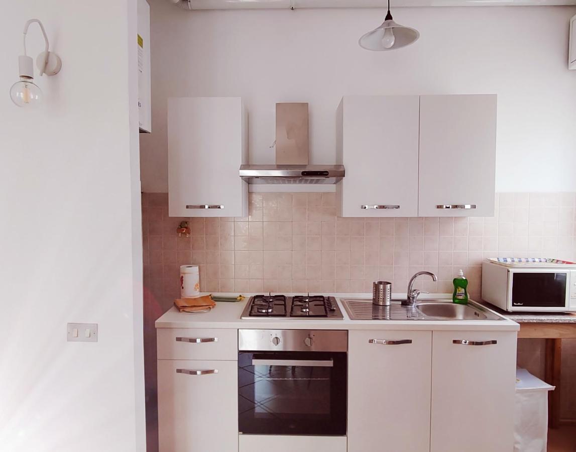 Ieo -Humanitas - Sunny House - Comodissimo Apartment Locate di Triulzi ภายนอก รูปภาพ