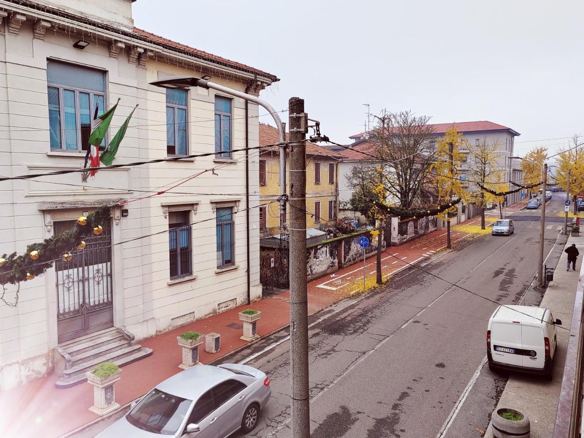 Ieo -Humanitas - Sunny House - Comodissimo Locate di Triulzi ภายนอก รูปภาพ